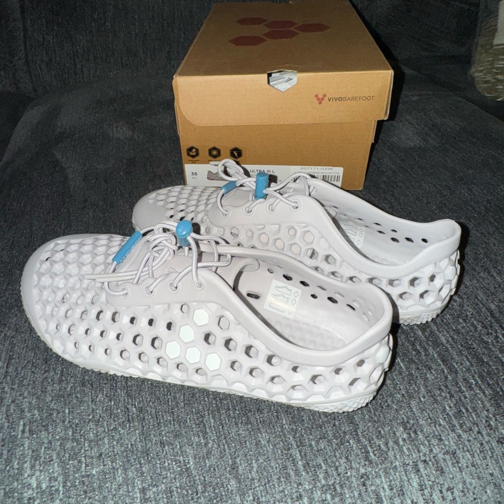 Vivobarefoot White Athletic Shoes Moonstone Grey w blue detail  Size: 6